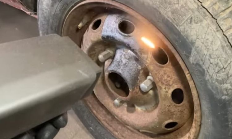 Vehicle-rust-removals